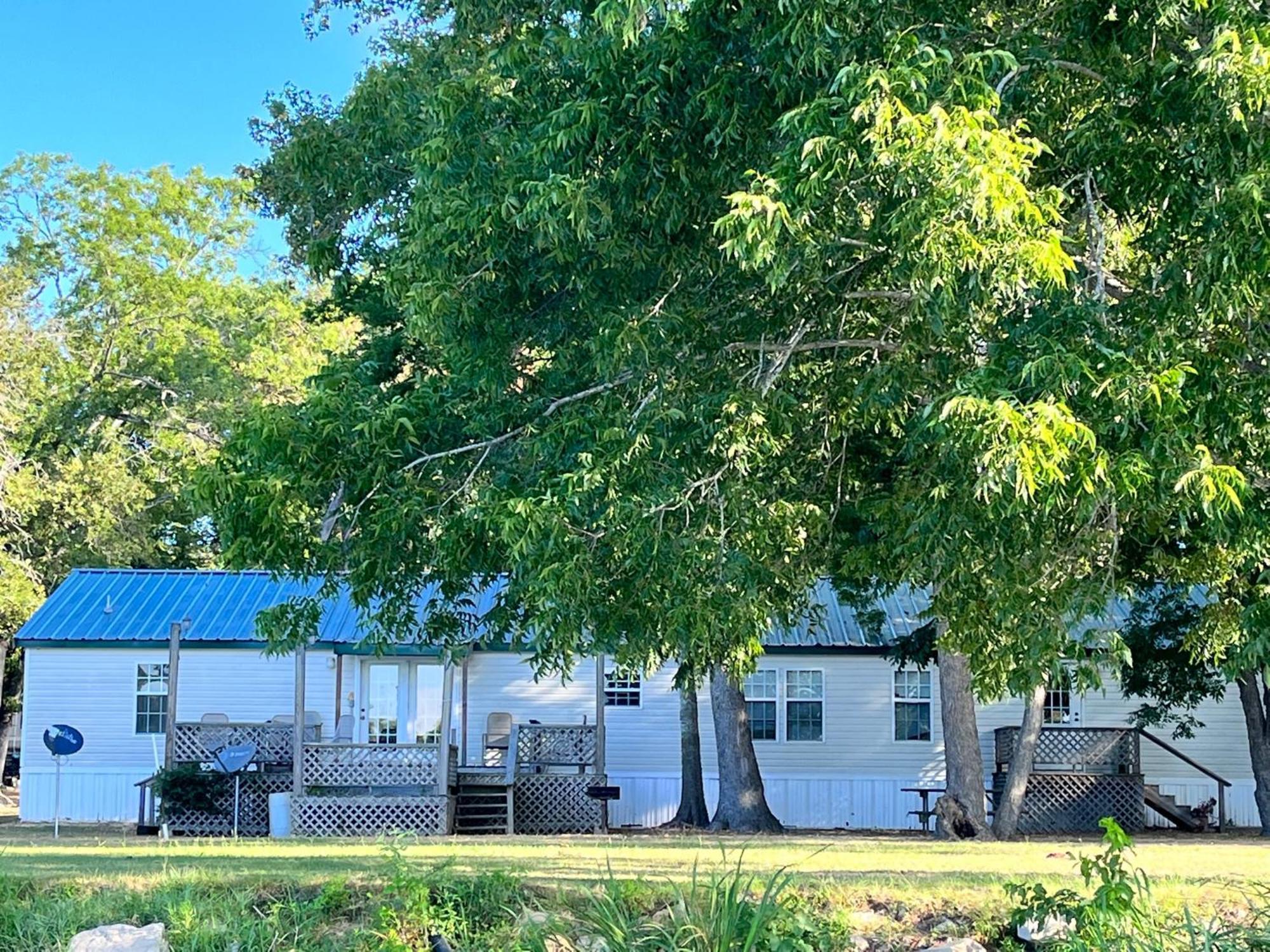 Outback Campground And Marina Trinity エクステリア 写真
